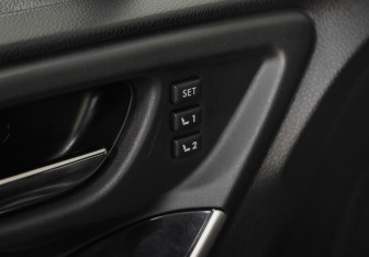 Подержанный автомобиль Subaru Forester Suv 2016 года (21 фото)