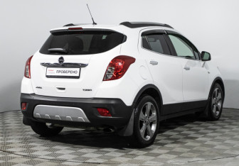 Подержанный автомобиль Opel Mokka 2014 года (5 фото)