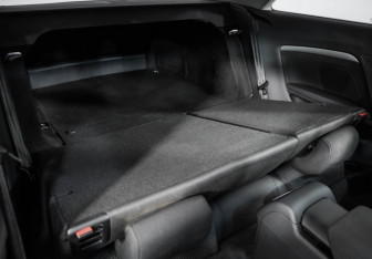 Подержанный автомобиль Audi A5 Coupe 2010 года (22 фото)