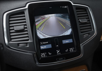 Подержанный автомобиль Volvo XC90 2020 года (19 фото)