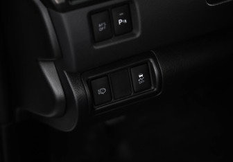 Подержанный автомобиль Toyota Camry Sedan 2013 года (23 фото)