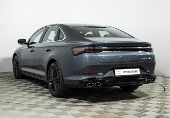 Подержанный автомобиль Geely Preface 2024 года (7 фото)