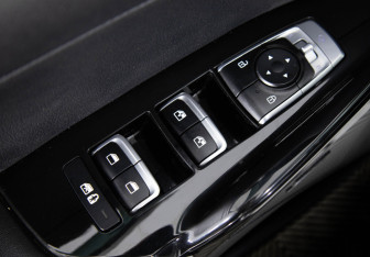 Подержанный автомобиль Kia K5 2022 года (13 фото)