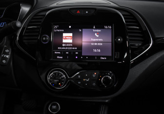 Подержанный автомобиль Renault Kaptur 2021 года (18 фото)