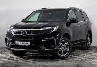 Подержанный автомобиль Honda Pilot 2018 года (1 фото)