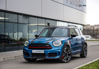 Подержанный автомобиль MINI Countryman 2021 года (1 фото)