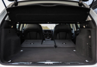 Подержанный автомобиль Audi Q5 2015 года (35 фото)