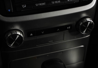 Подержанный автомобиль Toyota Land Cruiser Suv 2017 года (19 фото)