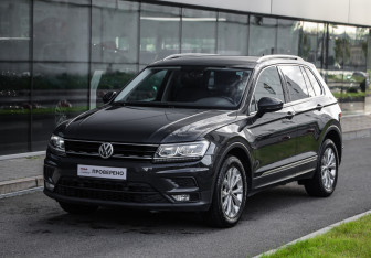 Подержанный автомобиль Volkswagen Tiguan 2018 года (3 фото)