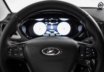 Подержанный автомобиль LADA (ВАЗ) Vesta Wagon 2018 года (17 фото)