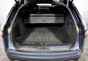 Подержанный автомобиль Land Rover Range Rover Velar 2018 года (23 фото)