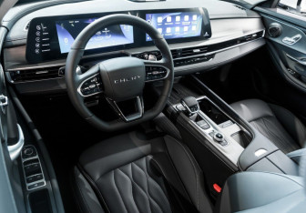 Новый Chery Arrizo 8 2025 (17 фото)