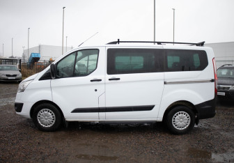 Подержанный автомобиль Ford Tourneo Custom 2014 года (7 фото)