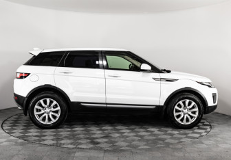 Подержанный автомобиль Land Rover Range Rover Evoque 2015 года (6 фото)