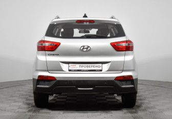 Подержанный автомобиль Hyundai Creta 2018 года (6 фото)