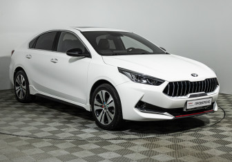 Подержанный автомобиль Kia K3 Sedan 2020 года (3 фото)