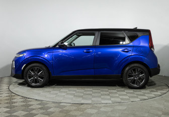 Подержанный автомобиль Kia Soul 2021 года (8 фото)