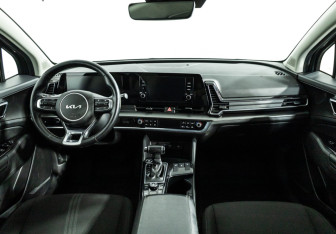 Подержанный автомобиль Kia Sportage 2022 года (14 фото)