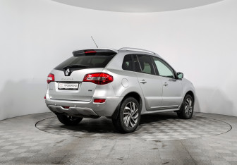 Подержанный автомобиль Renault Koleos 2014 года (5 фото)