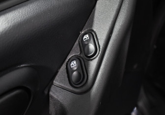 Подержанный автомобиль Chevrolet Niva 2017 года (14 фото)