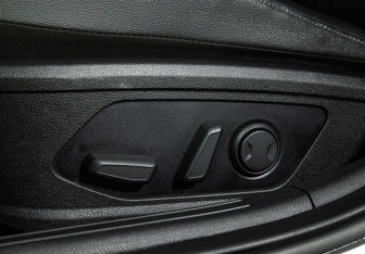 Подержанный автомобиль Hyundai Sonata 2021 года (16 фото)