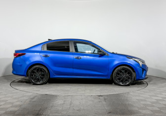Подержанный автомобиль Kia Rio Sedan 2020 года (4 фото)