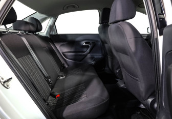 Подержанный автомобиль Volkswagen Polo Sedan 2018 года (15 фото)