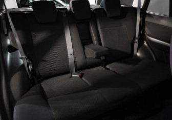 Подержанный автомобиль Suzuki Grand Vitara 2010 года (20 фото)