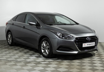Подержанный автомобиль Hyundai i40 Sedan 2015 года (3 фото)