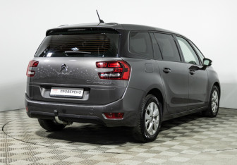 Подержанный автомобиль Citroen C4 SpaceTourer 2019 года (5 фото)