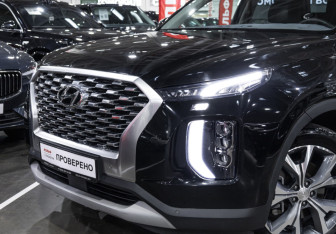 Подержанный автомобиль Hyundai Palisade 2021 года (3 фото)