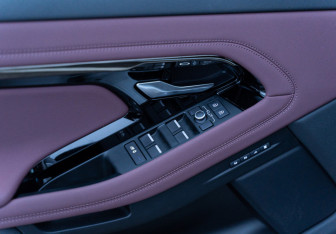 Новый Land Rover Range Rover Evoque 2025 (15 фото)