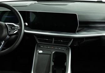 Подержанный автомобиль Haval F7 2024 года (14 фото)