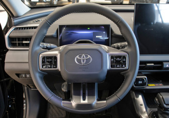 Новый Toyota RAV4 2026 (11 фото)