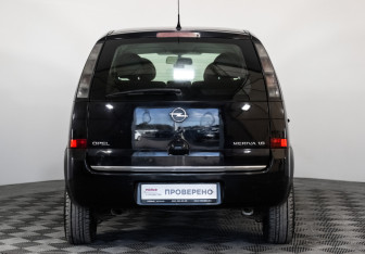 Подержанный автомобиль Opel Meriva 2007 года (6 фото)