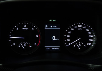 Подержанный автомобиль Hyundai Tucson 2019 года (12 фото)