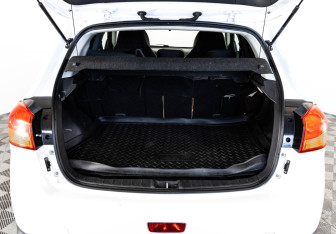 Подержанный автомобиль Mitsubishi ASX 2013 года (20 фото)