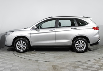Подержанный автомобиль Haval M6 2023 года (8 фото)