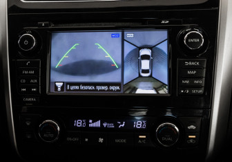 Подержанный автомобиль Nissan Teana 2014 года (20 фото)