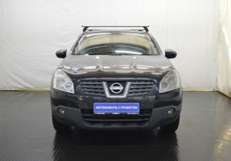 Подержанный автомобиль Nissan Qashqai 2007 года (2 фото)