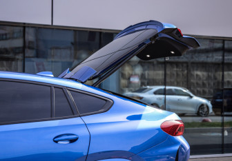 Подержанный автомобиль BMW X6 2020 года (40 фото)