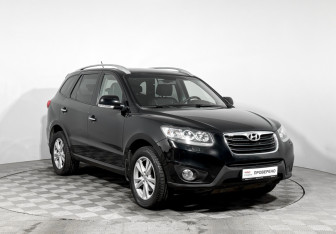 Подержанный автомобиль Hyundai Santa Fe 2011 года (3 фото)