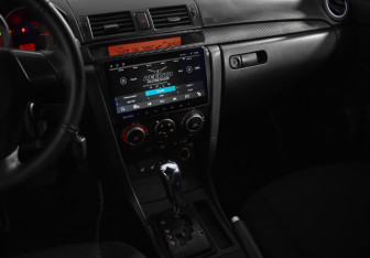 Подержанный автомобиль Mazda 3 Sedan 2007 года (20 фото)