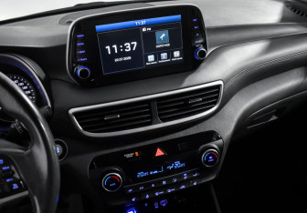 Подержанный автомобиль Hyundai Tucson 2020 года (17 фото)