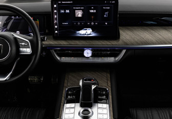 Подержанный автомобиль Tank 500 2023 года (11 фото)