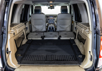 Подержанный автомобиль Land Rover Discovery 2011 года (30 фото)