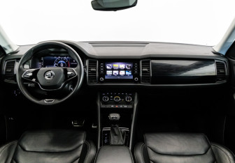 Подержанный автомобиль Skoda Kodiaq 2021 года (12 фото)