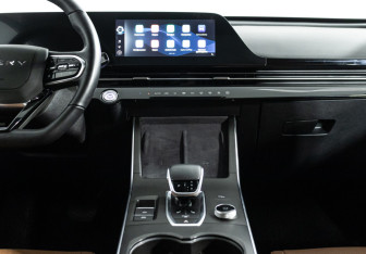 Подержанный автомобиль Omoda C5 2022 года (14 фото)