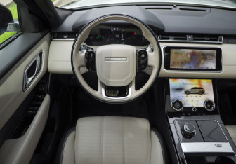 Подержанный автомобиль Land Rover Range Rover Velar 2019 года (12 фото)