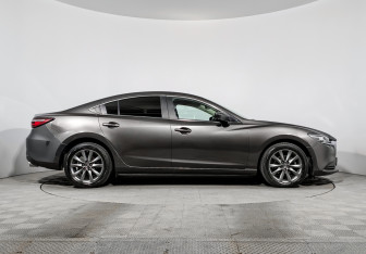 Подержанный автомобиль Mazda 6 Sedan 2021 года (4 фото)